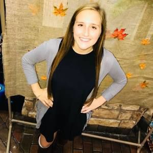 Meet your Posher, Kaila